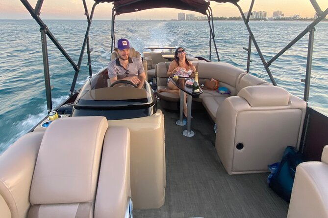half-day-aqua-patio-rental-in-fort-lauderdale-7-to-11-people