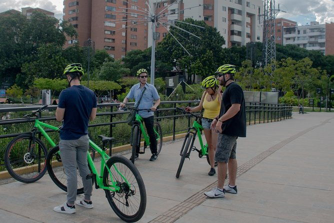 half-day-bike-tour-in-medellin-local-food-coffee-and-beer
