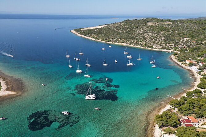 half-day-private-blue-lagoon-island-tour-in-croatia