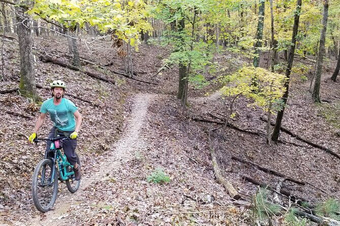 half-day-private-guided-mountain-bike-tour-in-bentonville