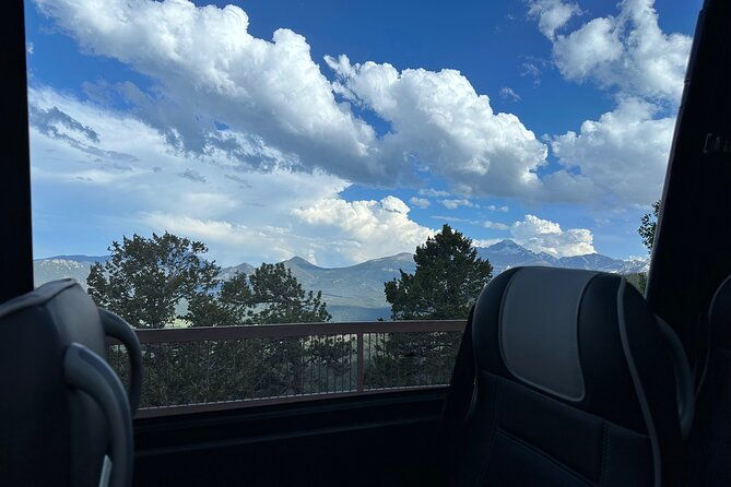 half-day-retractable-glass-top-tour-in-rocky-mtn-national-park