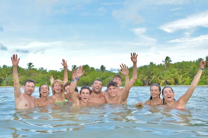 half-day-snorkeling-cruise-and-natural-pool-with-open-bar