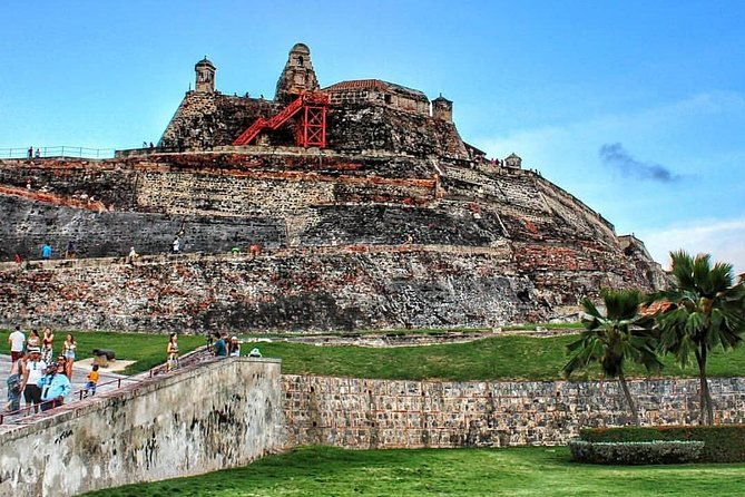 half-day-tour-of-cartagena-by-air-conditioned-vehicles