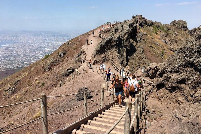 half-day-trip-to-mt-vesuvius-from-naples