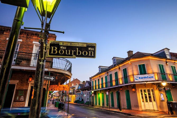haunted-pub-crawl-in-new-orleans