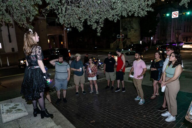 haunted-san-antonio-booze-and-boos-ghost-walking-tour