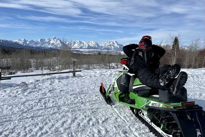 heart-six-snowmobiling-in-jackson-hole