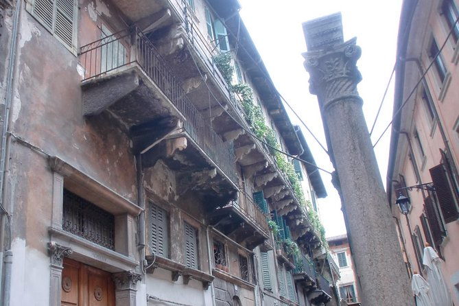 hidden-verona-jewish-district-3-hour-private-walking-tour