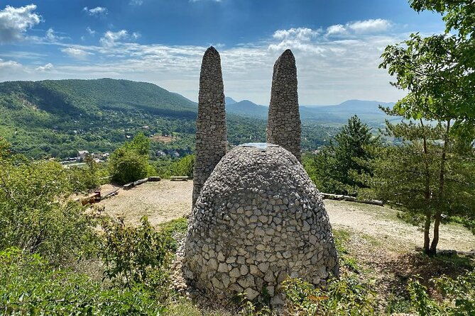 hike-to-spiritual-sites-near-budapest