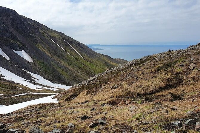 hiking-tours-in-troll-peninsula