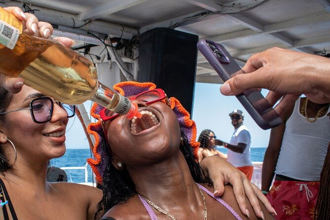 hip-hop-sessions-boat-party-punta-cana-adults-only