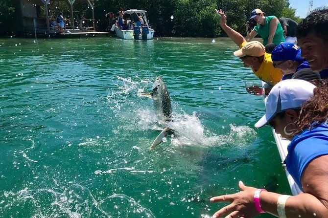 hol-chan-marine-park-and-shark-ray-alley-snorkeling