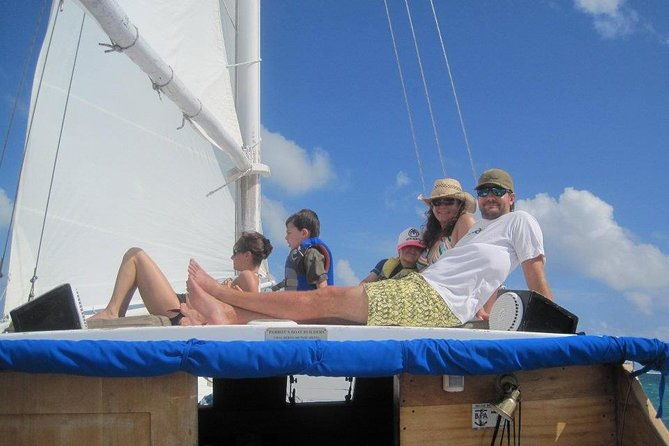 hol-chan-marine-reserve-snorkel-tour-on-the-40-sirena-azul-sailboat