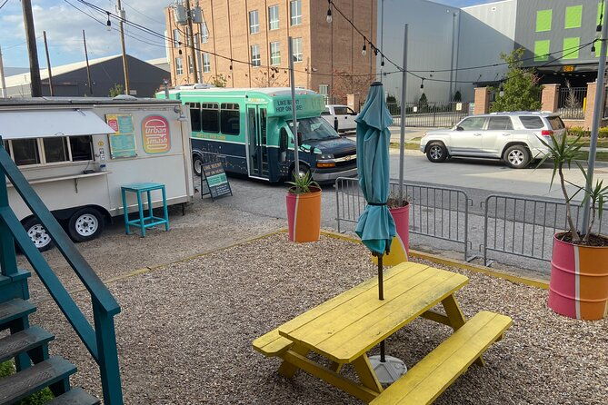 hop-on-hop-off-craft-brewery-bus-tour-in-new-orleans