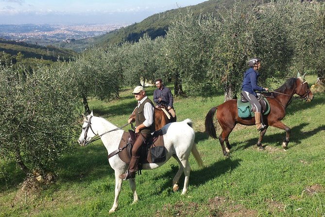 horse-ride-olive-oil-and-local-foods-tasting-in-a-tuscan-farm-2