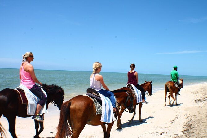 horseback-riding-shopping-and-lunch