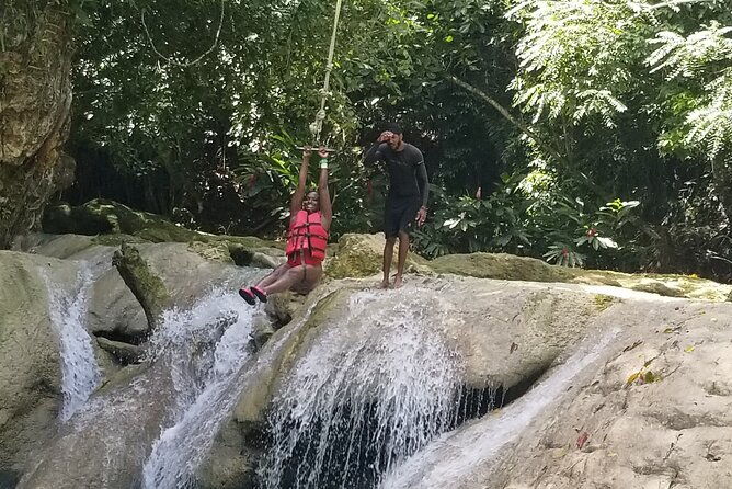 horseback-riding-swim-in-the-ocean-bluehole-falls-ocho-rios