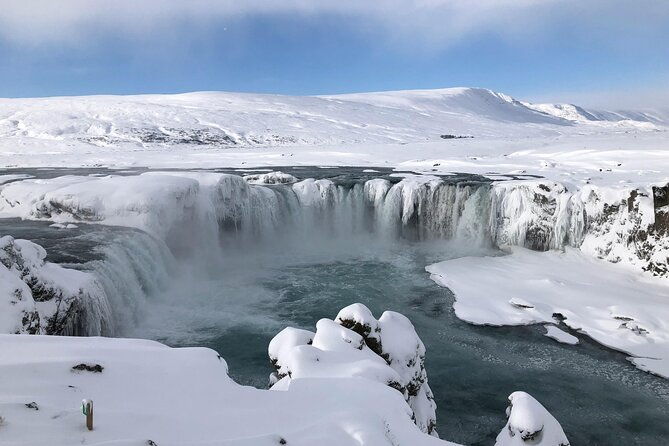 hot-godafoss-waterfall-circle-guided-tour-with-lunch