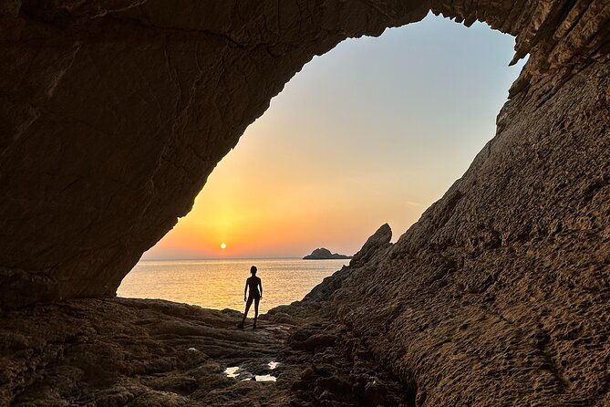 ibiza-transformative-hiking-experience-in-the-heart-of-nature-2
