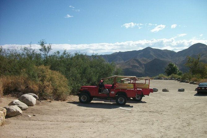 indian-canyons-hiking-tour-by-jeep-from-palm-springs