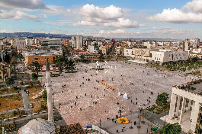 inside-tirana-walking-tour-2
