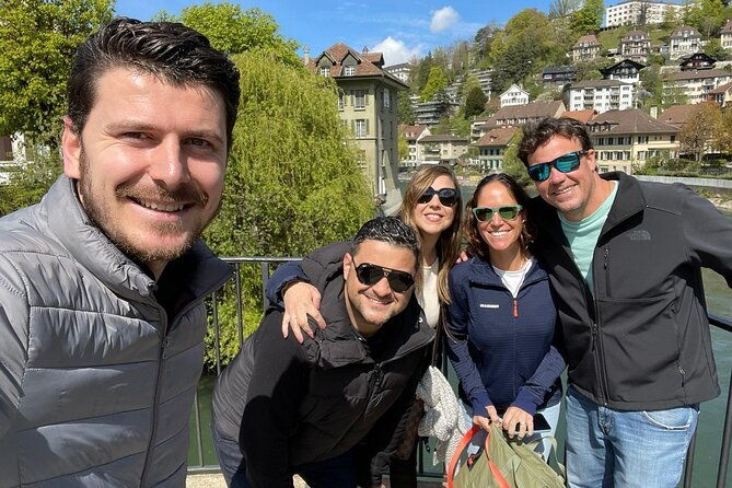 interlaken-private-car-tour-to-swiss-villages-capital-castles