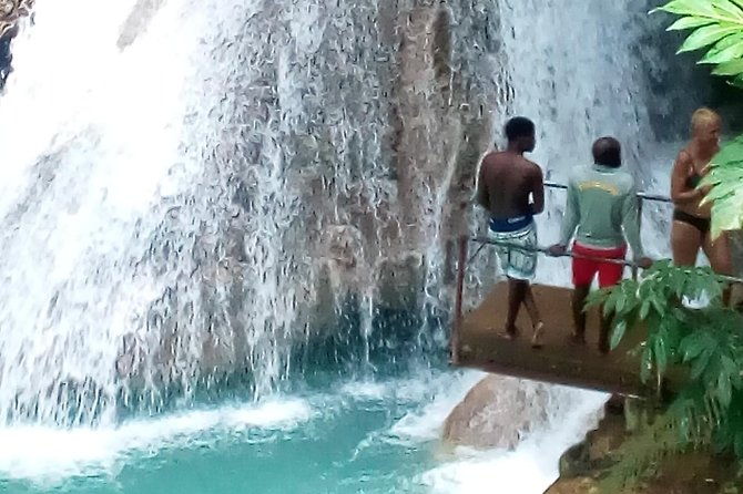 irie-blue-hole-tour-from-ocho-rios