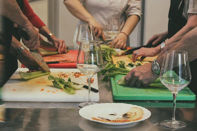 italian-cooking-class-and-wine-tasting-in-tuscany
