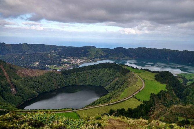 jeep-off-road-excursion-w-lunch-sete-cidades-shared