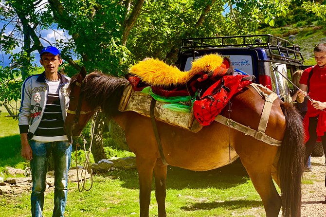 jeep-safari-berat-hiking-caravan-mule-in-tomori-holy-mount-2
