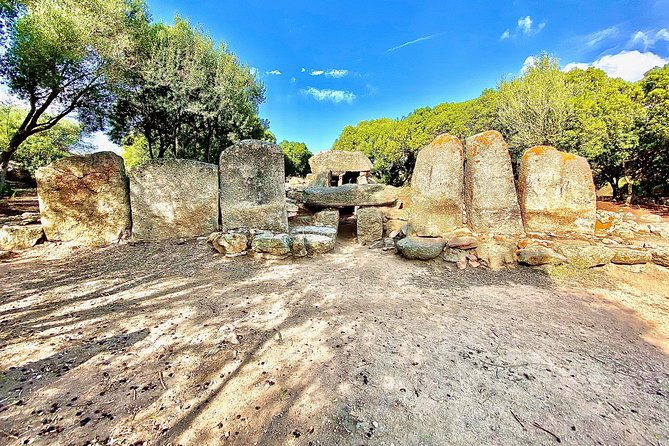 journey-by-tuk-tuk-discover-the-ancient-treasures-of-sardinia