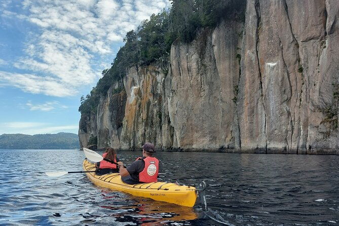 kayak-experience-with-refreshments