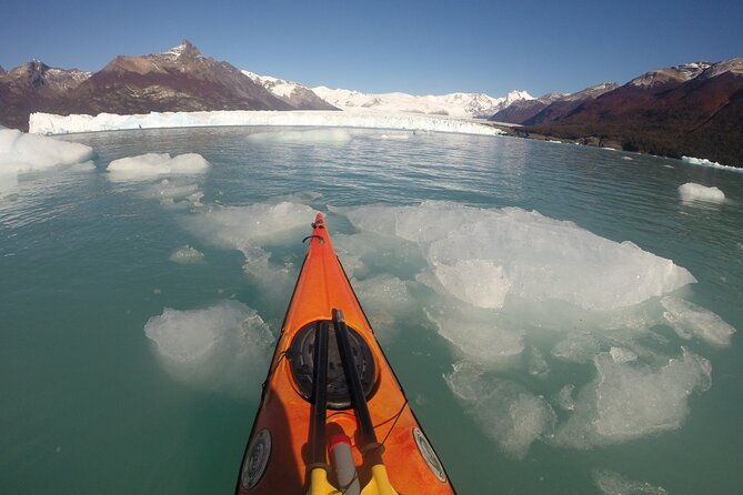 kayak-perito-moreno-footbridges-lunch-transfer-from-calafate