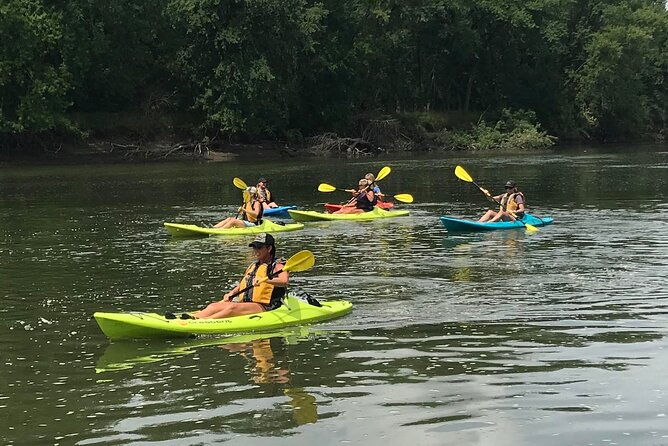 kayak-rentals-at-quarry-springs-outfitters