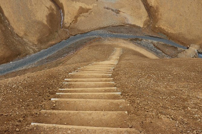 kerlingarfjoll-highlands-day-tour-in-a-4x4-from-akureyri-2