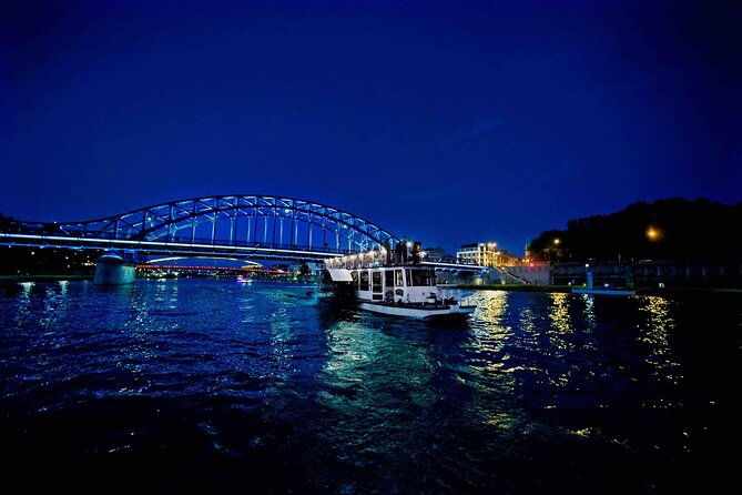 krakow-by-night-60-minutes-cruise-the-vistula-river-krakow