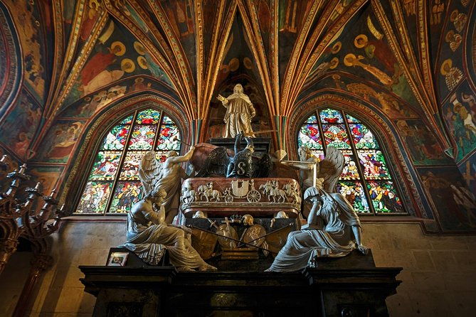 krakow-expanded-full-day-tour-from-warsaw-by-private-car