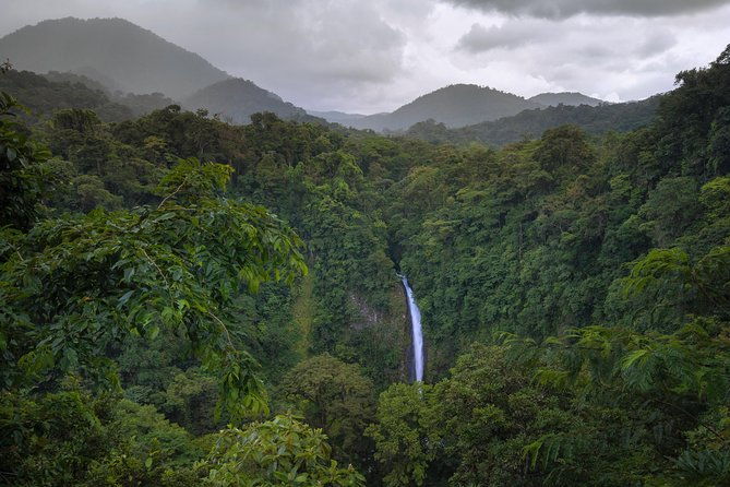 la-fortuna-waterfall-hike