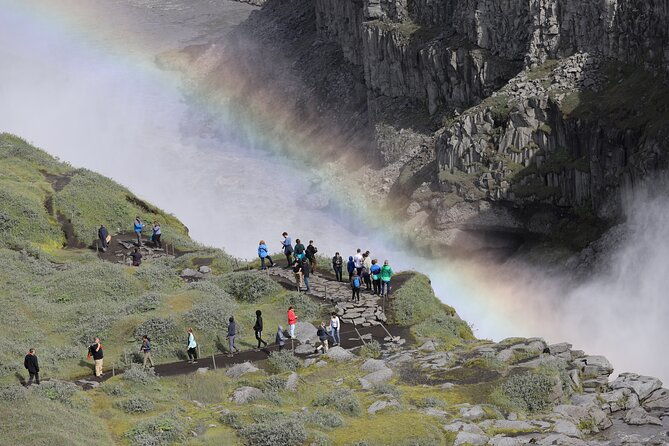 lake-myvatn-dettifoss-and-goddafoss-waterfalls-day-tour-from-akureyri