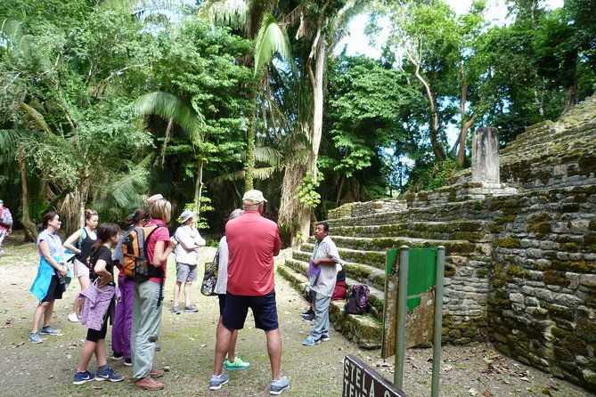 lamanai-maya-ruin-new-river-wildlife-adventure-from-belize-city