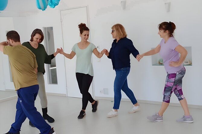 learn-to-greek-dance-in-a-traditional-village-at-paros-island