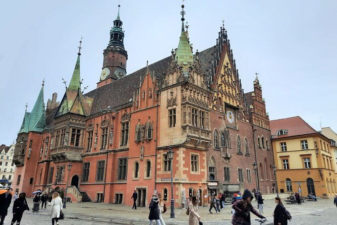 legends-of-old-town-1-hour-walking-tour-in-wroclaw