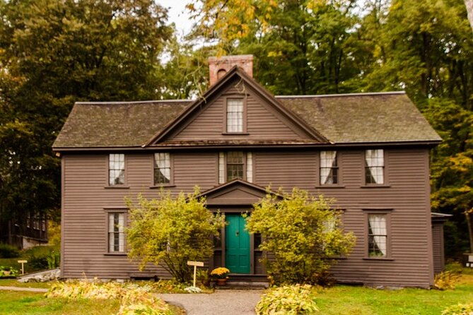lexington-concord-3-hour-private-tour-from-boston-groups-1-4