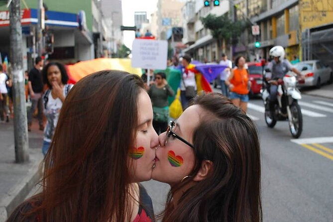 lgbtqia-private-tour-explore-sao-paulo-with-a-local-gay-friendly-guide