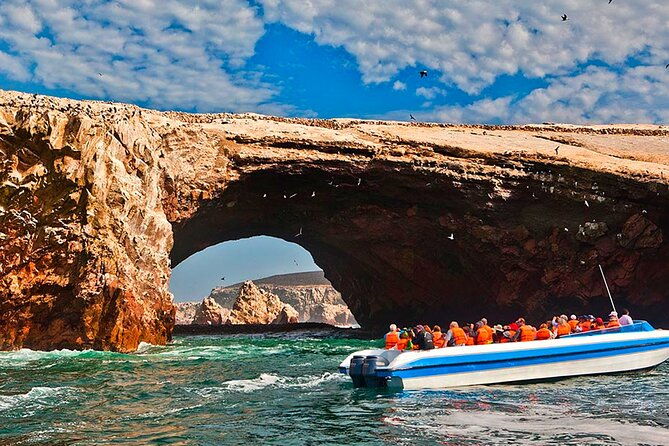 lima-full-day-tour-paracas-and-huacachina-oasis