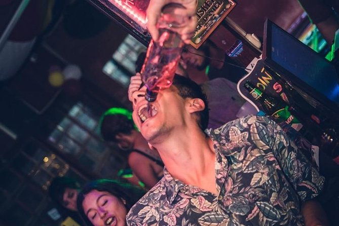 lima-pub-crawl-party-tour-friday-barranco-saturday-miraflores