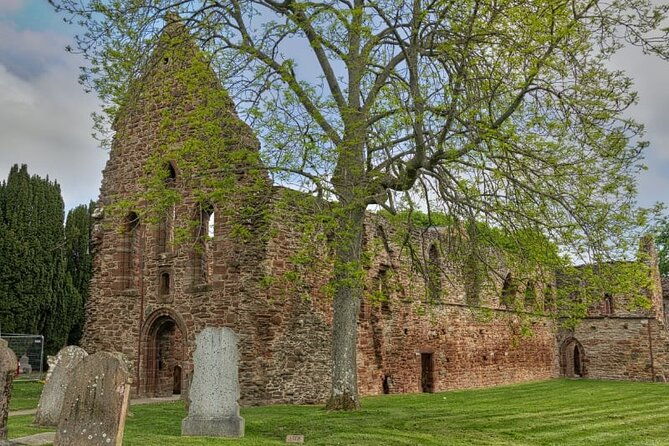 loch-ness-urquhart-castle-culloden-battlefield-shore-excursion-2