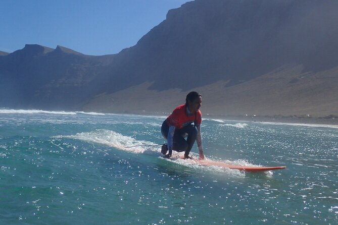 longboard-private-surf-lessons-in-caleta-de-famara-spain