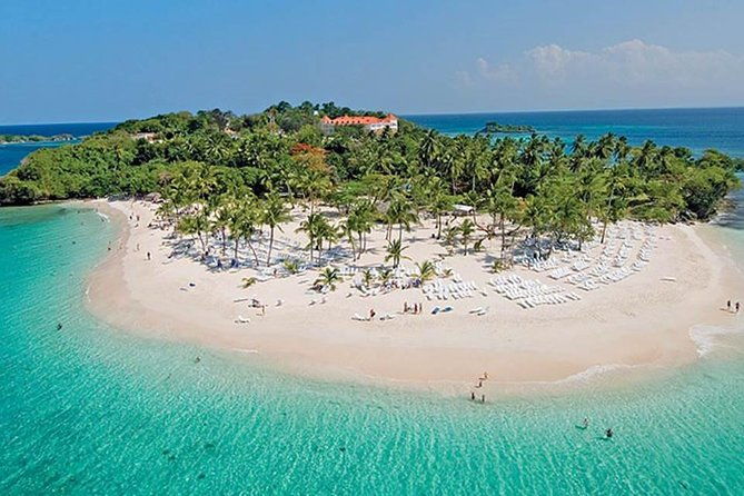 los-haitises-national-park-and-cayo-levantado-island-day-trip-from-samana
