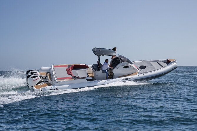 luxury-boat-private-tour-to-favignana-e-levanzo-in-sicily